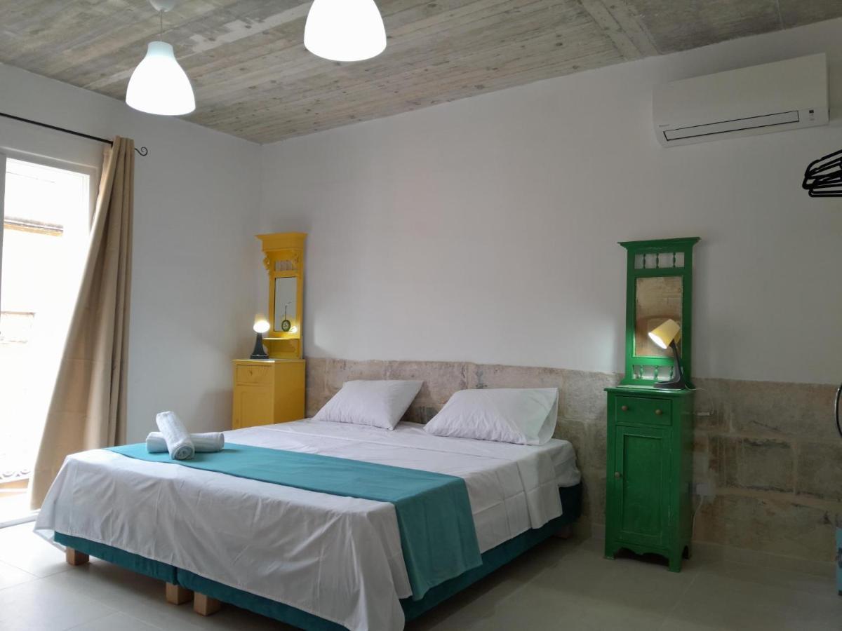 Limestone Suites 斯利马 外观 照片