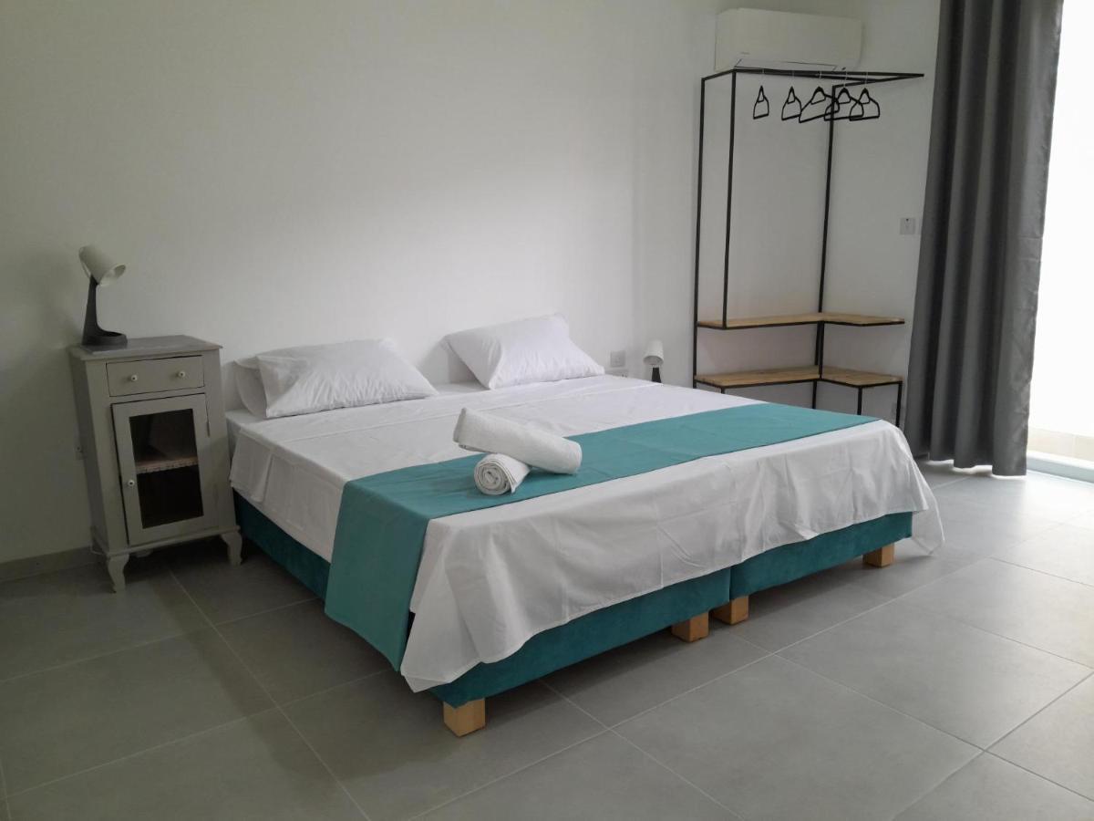 Limestone Suites 斯利马 外观 照片